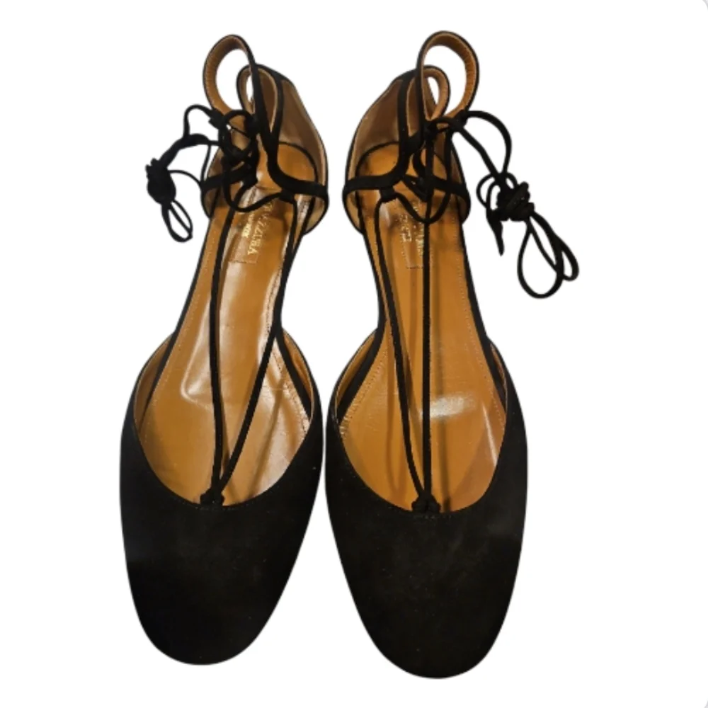 AQUAZZURA | Black Suede Lace Up Flats in Size EU 37.5 / US 7.5